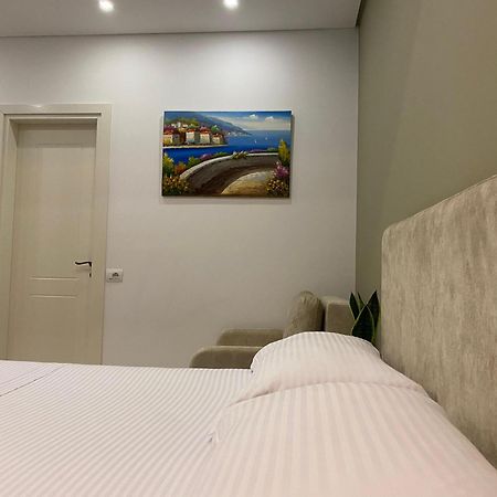 Vila Marjana Sarandë Exteriör bild