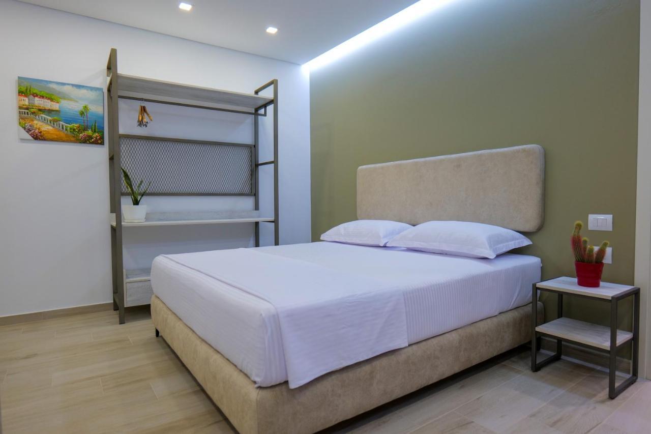 Vila Marjana Sarandë Exteriör bild