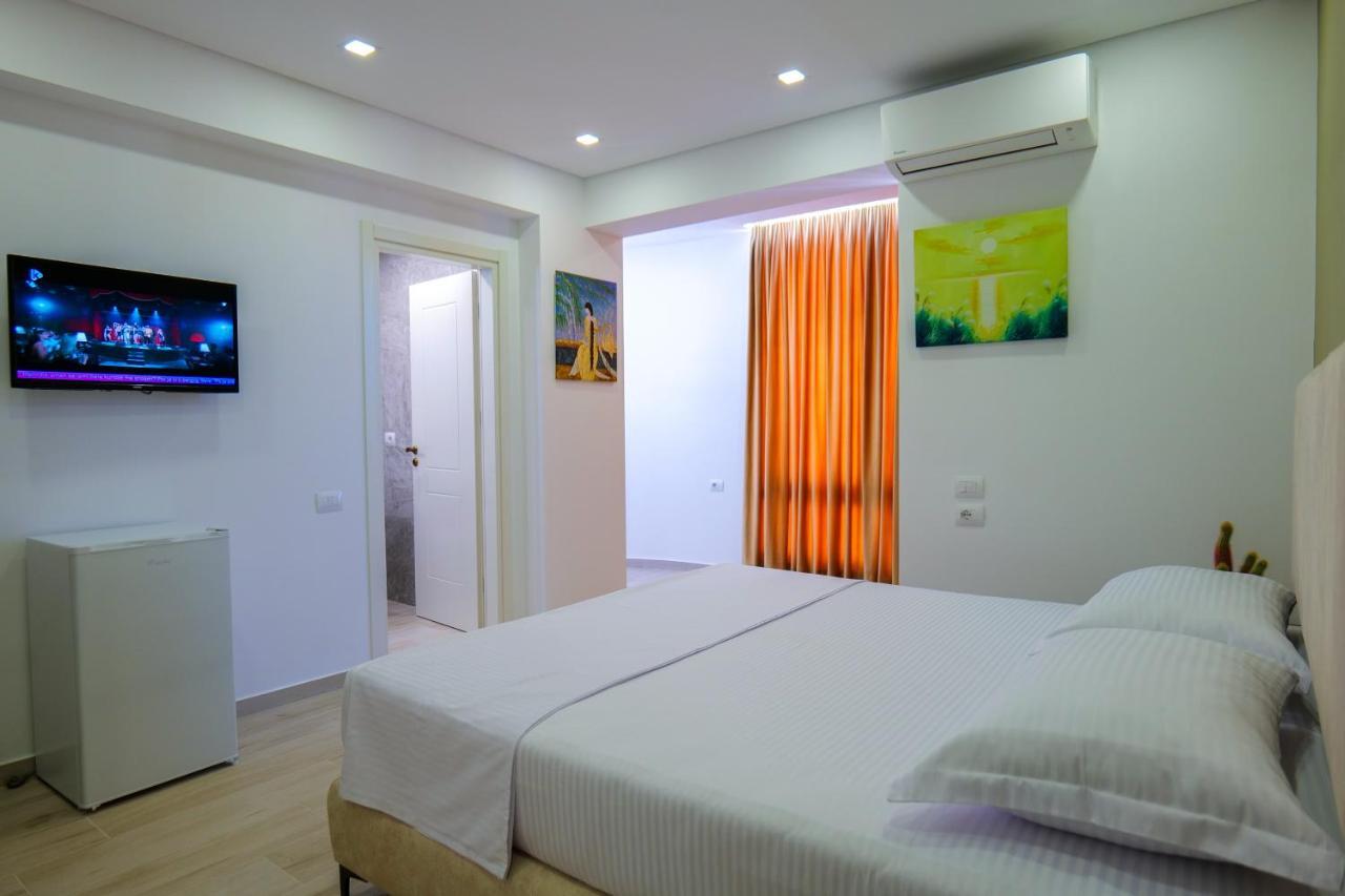 Vila Marjana Sarandë Exteriör bild