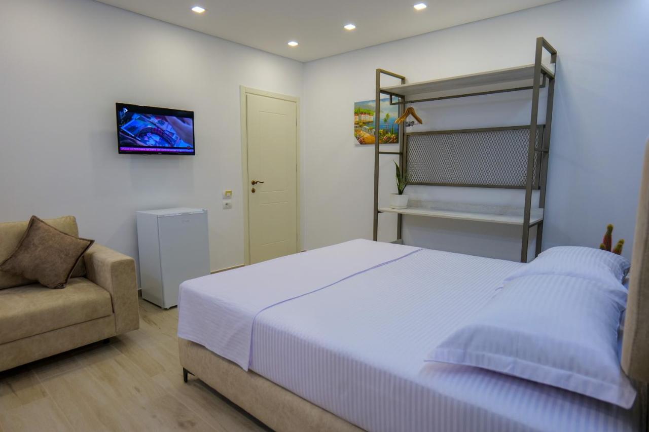 Vila Marjana Sarandë Exteriör bild