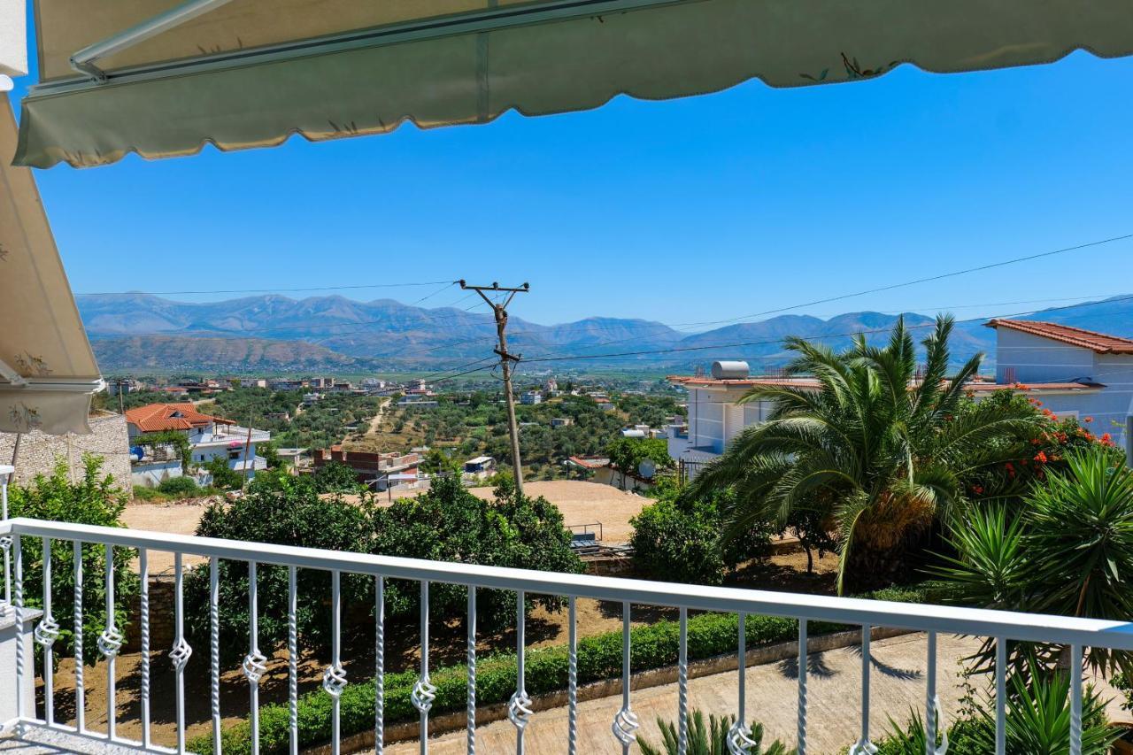 Vila Marjana Sarandë Exteriör bild
